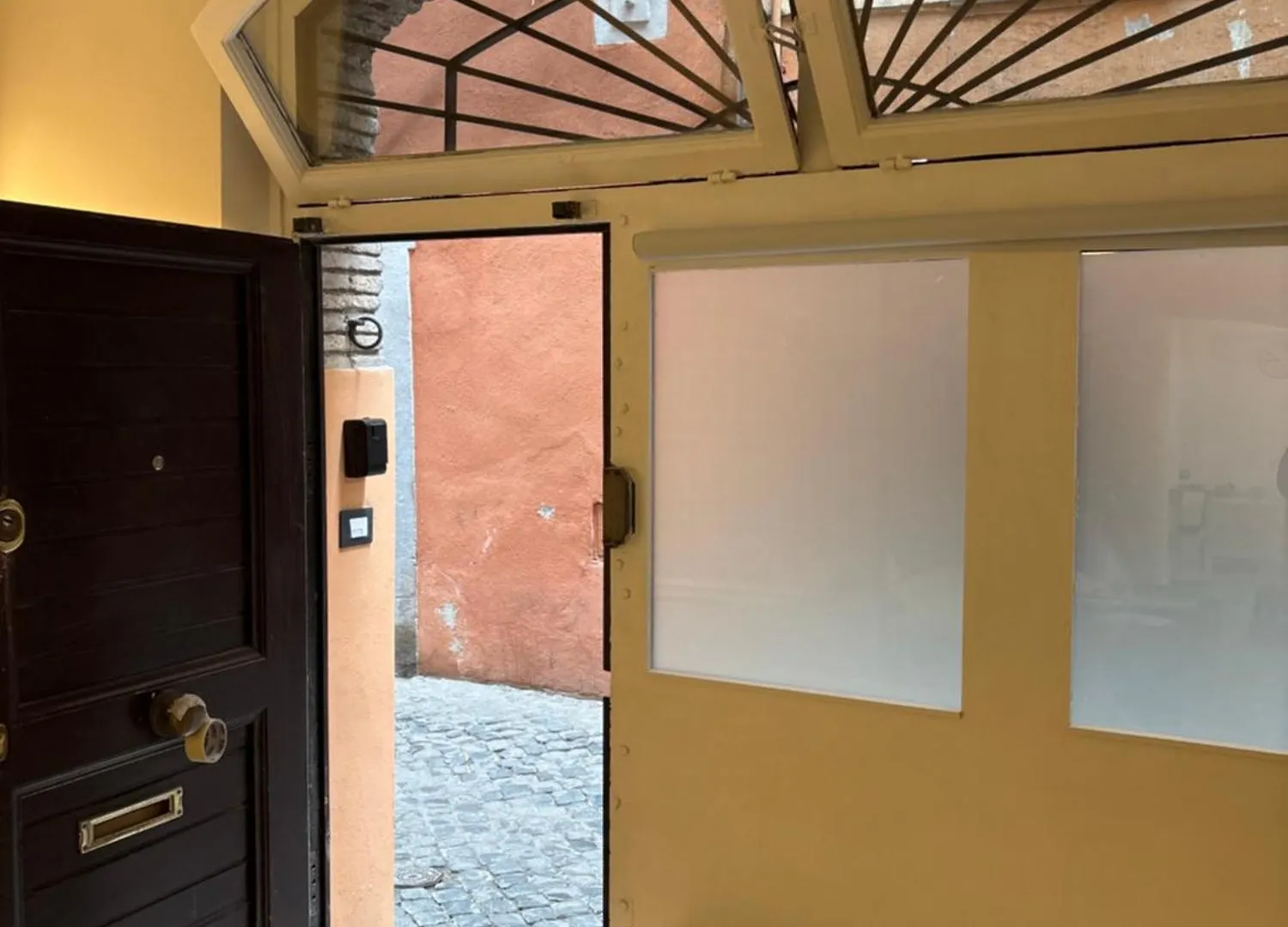 Apartment The Hatters Inn Rome